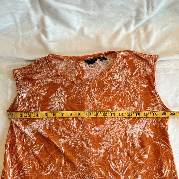 Women’s Tahari Cap Sleeve Linen Top Orange Floral Print Size M Button Back - Picture 3 of 10